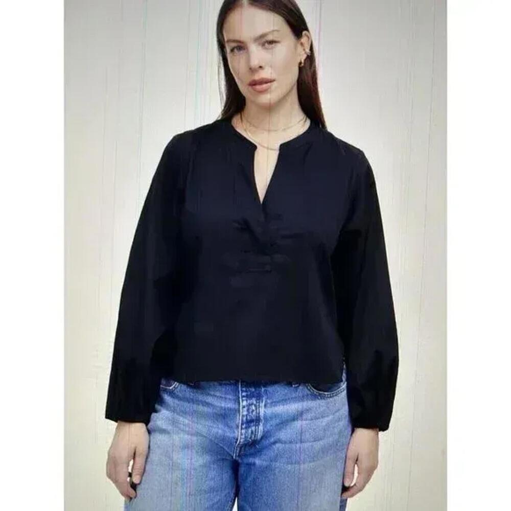 M369 NWT Madewell V-Neck Long-Sleeve Top - Size Large